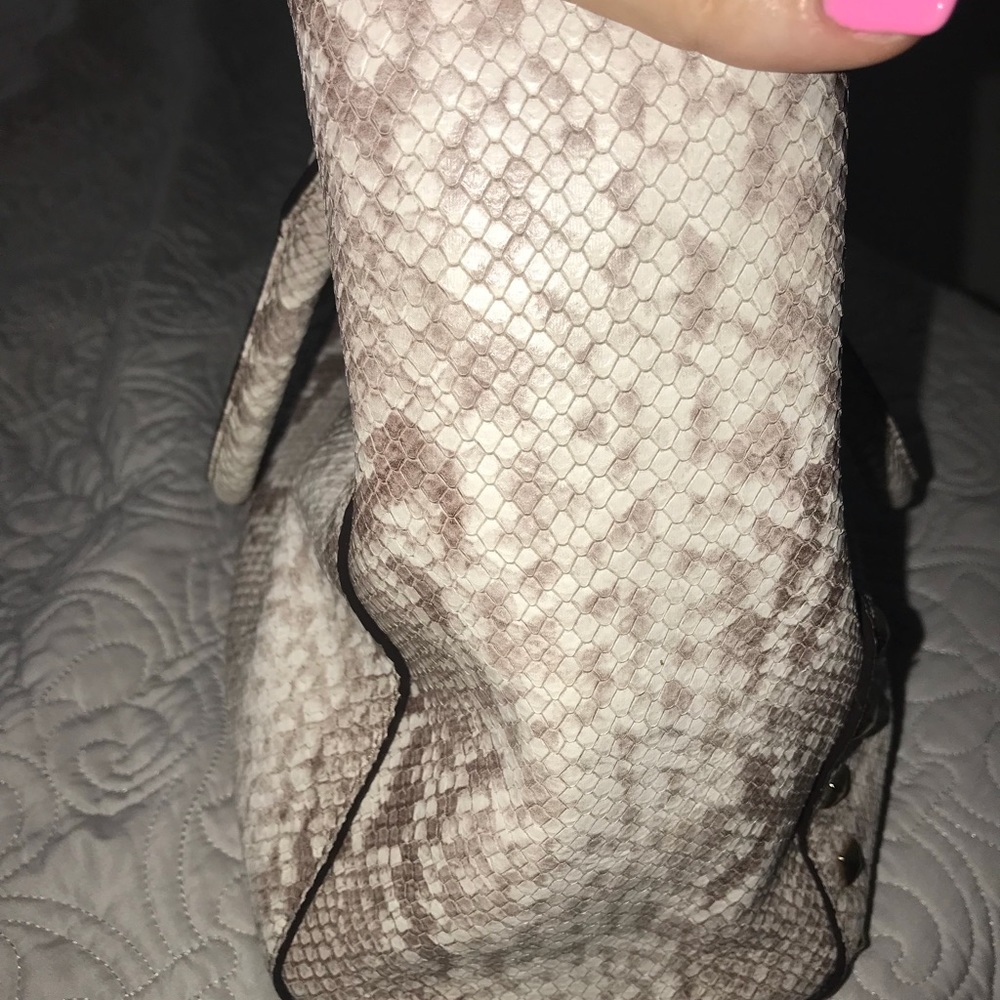 Authentic  Michael Kors Large Python  Callie - Picture 6 of 7